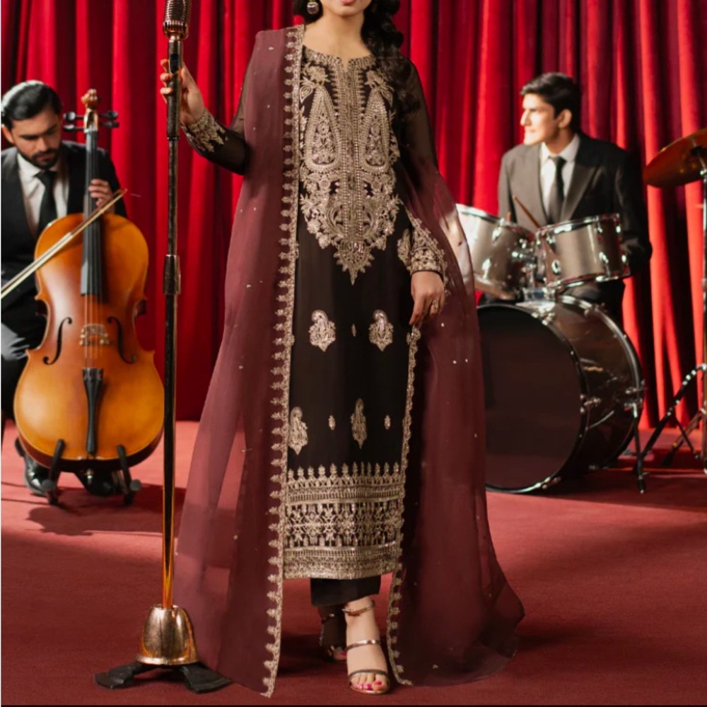 Elegant Brown Embroidered 3pc Suit by Asim Jofa